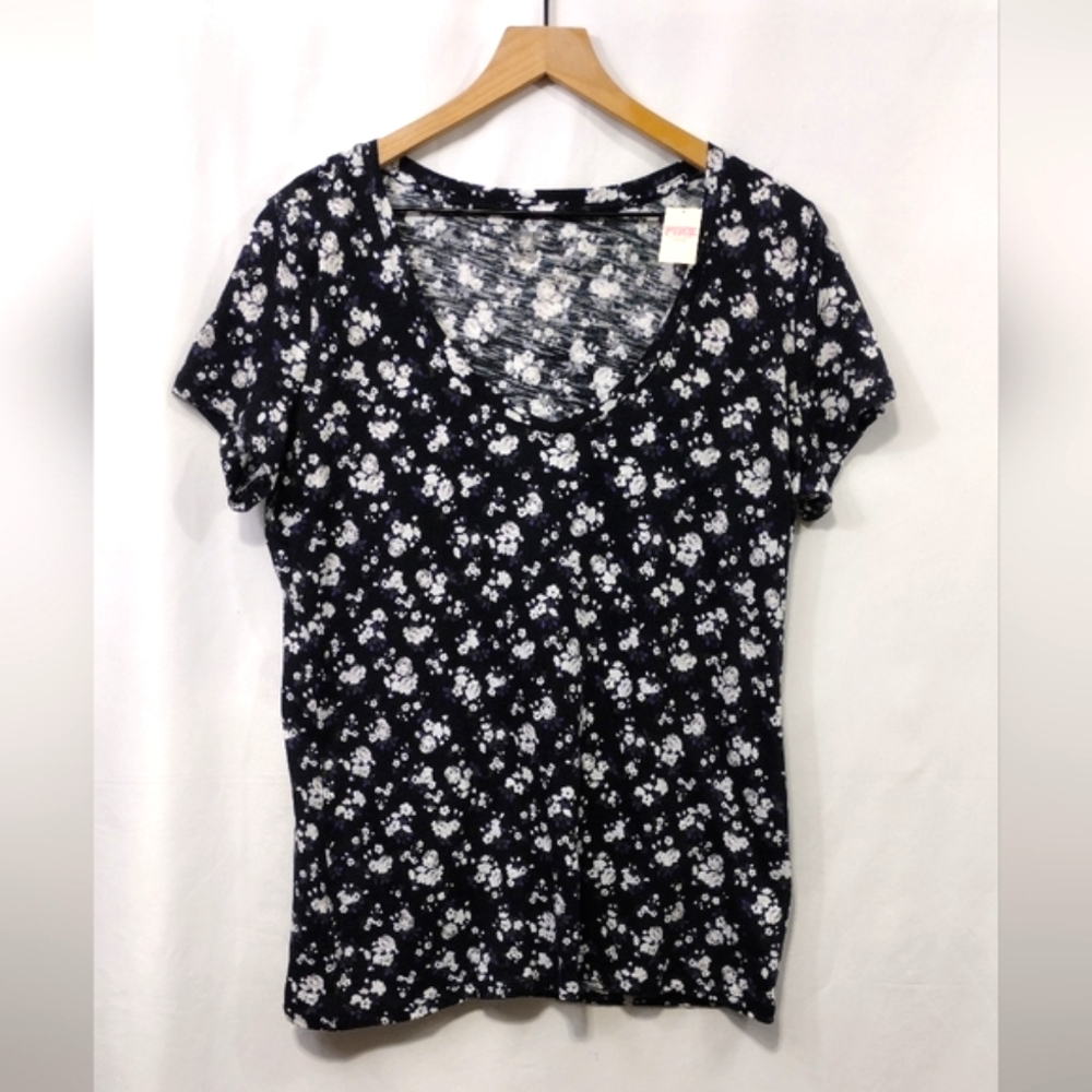 NWT Victoria’s Secret PINK Perfect V-Neck Tee Wildflower Womens L Cottagecore